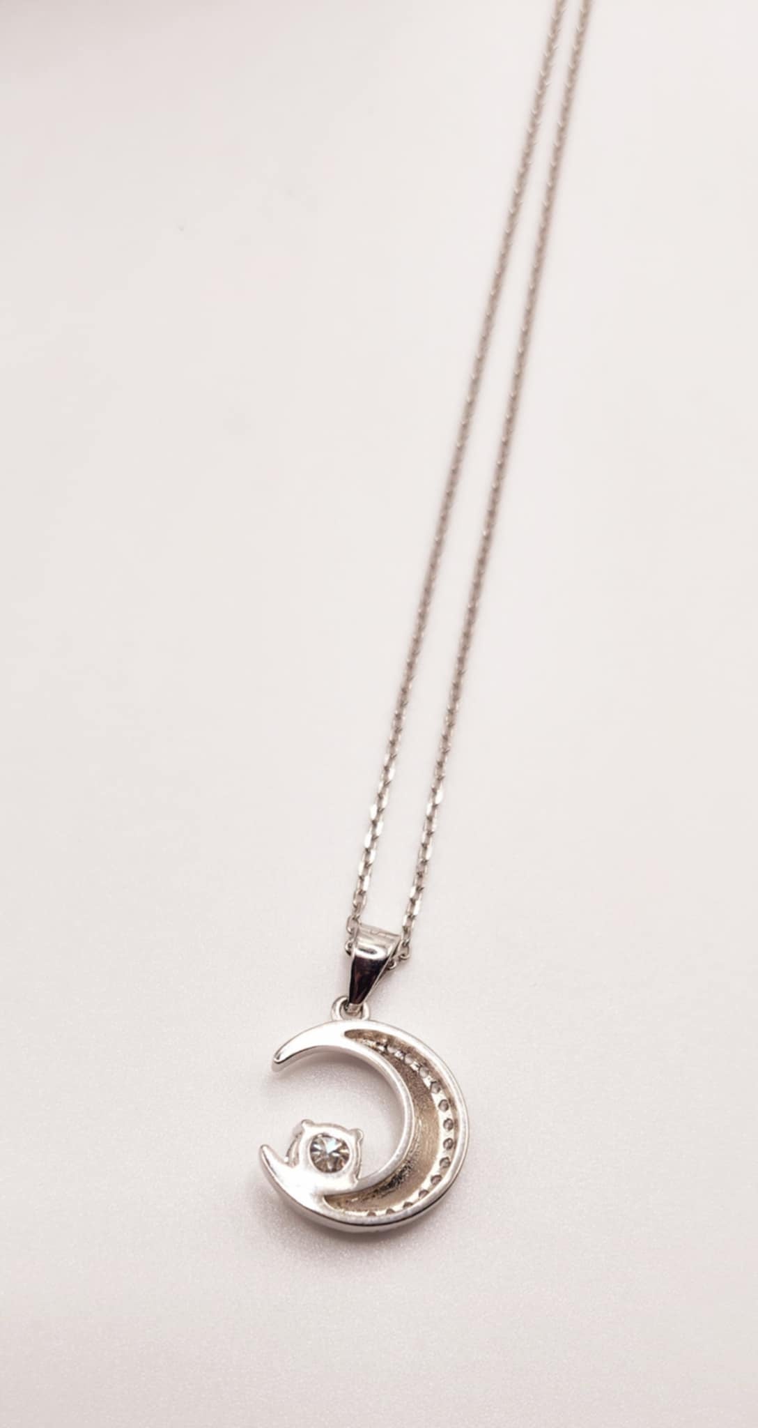 925 Silver Crescent Moon Pendant Necklace