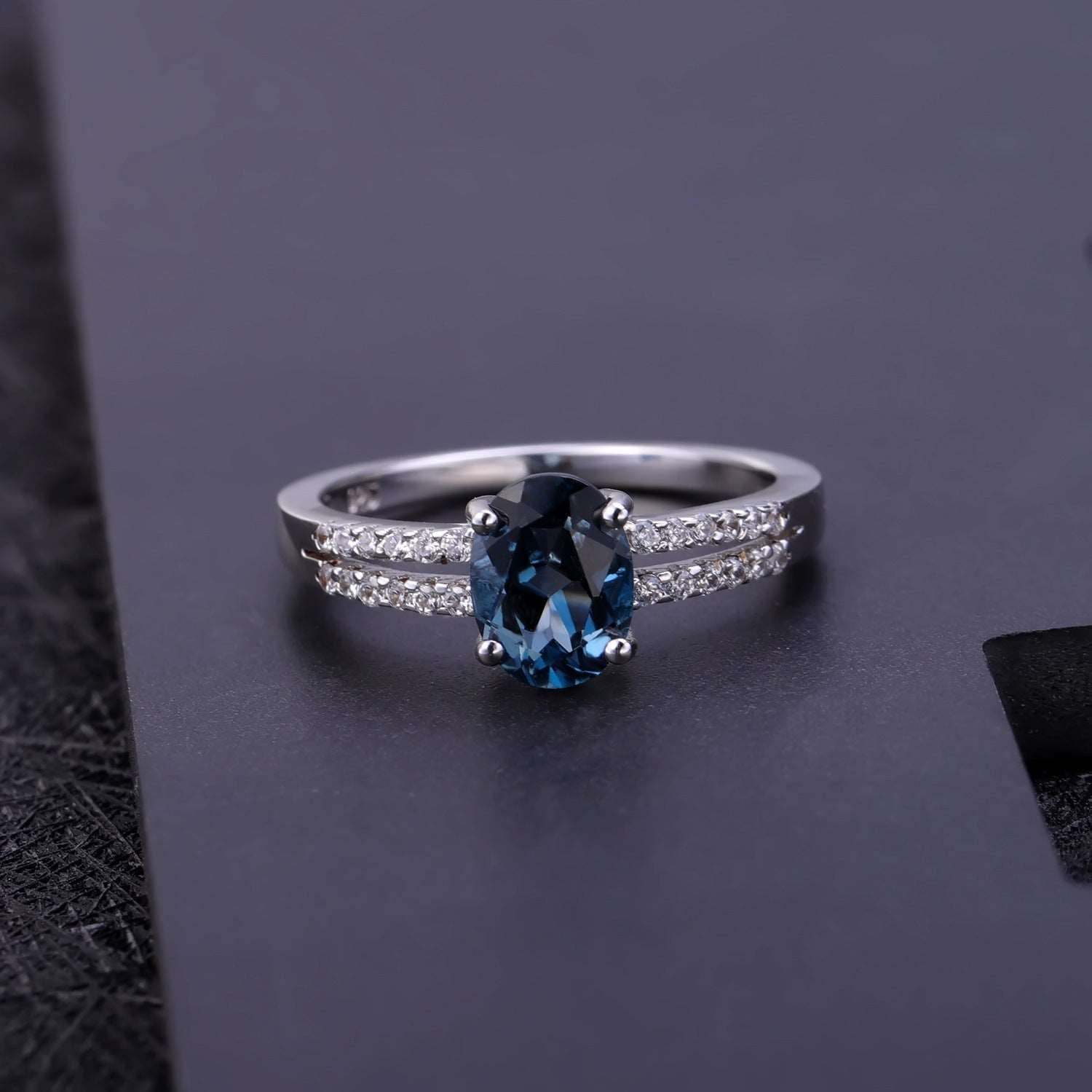 The Azure - a stunning crystal kyanite ring - Moi - Glam Boutique